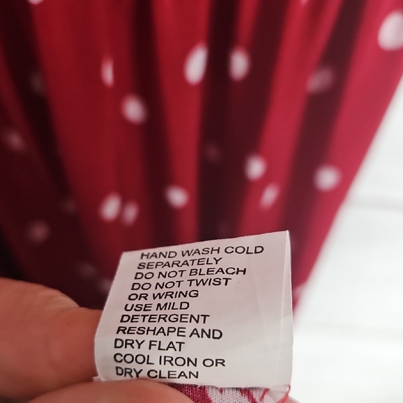 Seven Islands Red & White Polka Dot Off-Shoulder Sundress - Small - Picture 11 of 11
